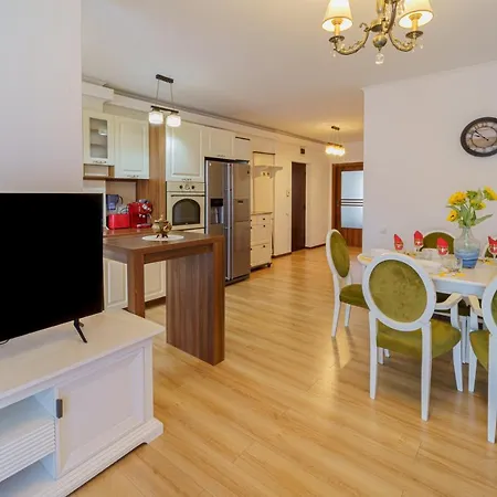 5* Mansion In City Center Cluj-Napoca Exterior photo