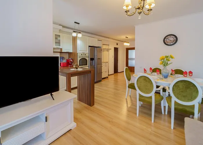 5* Mansion In City Center
